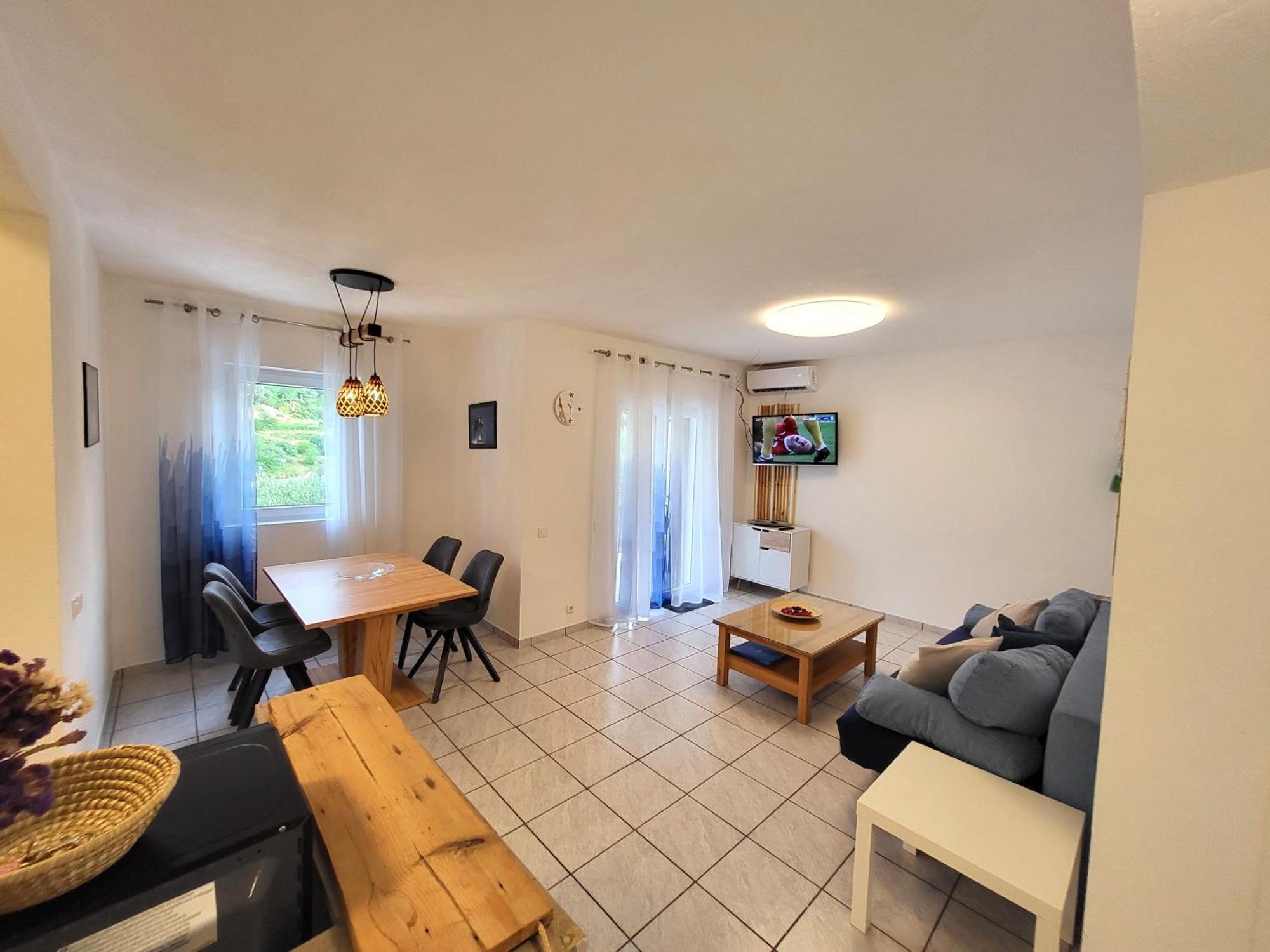 Apartments Pitve Jelsa  Eksteriør bilde