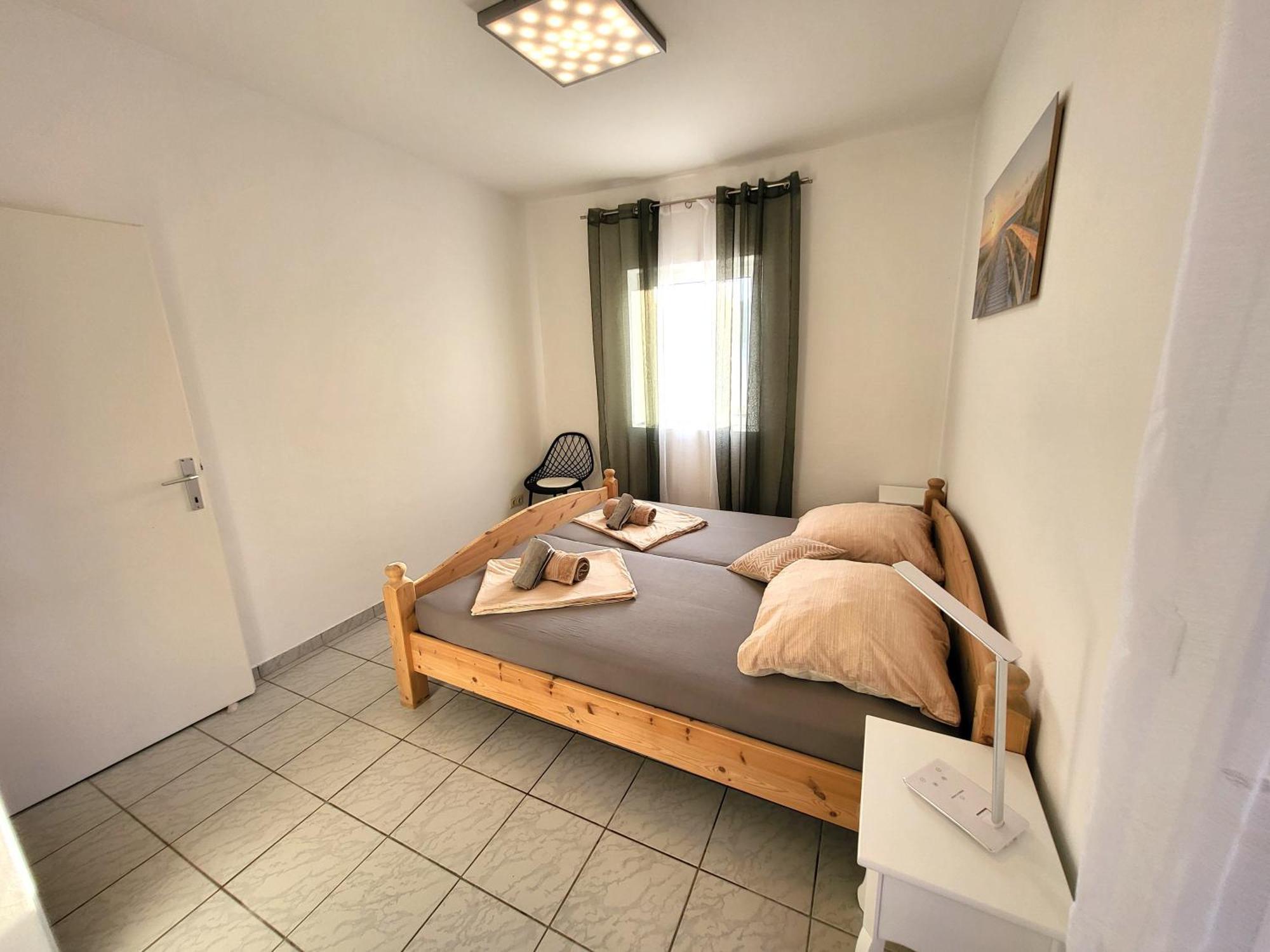 Apartments Pitve Jelsa  Eksteriør bilde