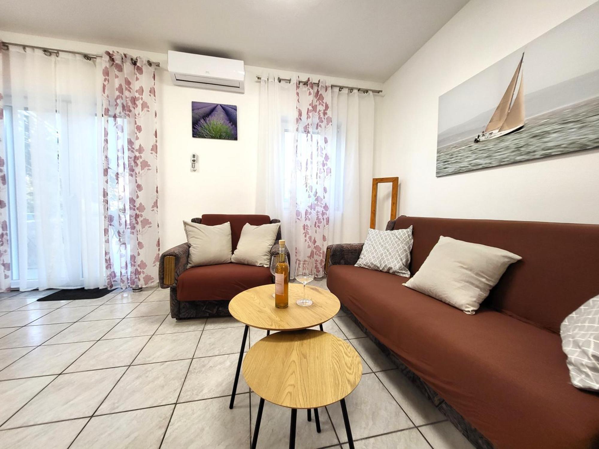 Apartments Pitve Jelsa  Eksteriør bilde