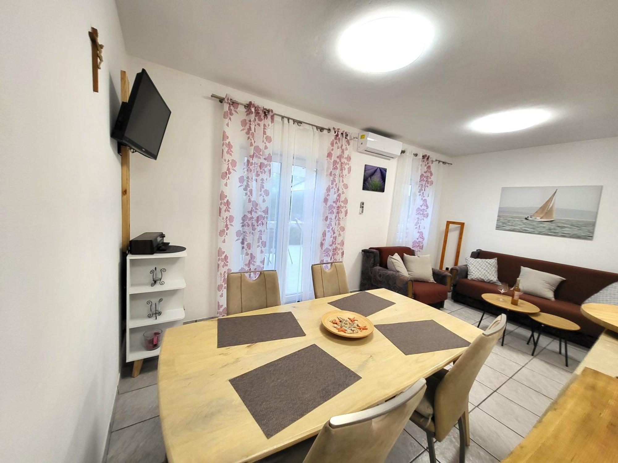Apartments Pitve Jelsa  Eksteriør bilde