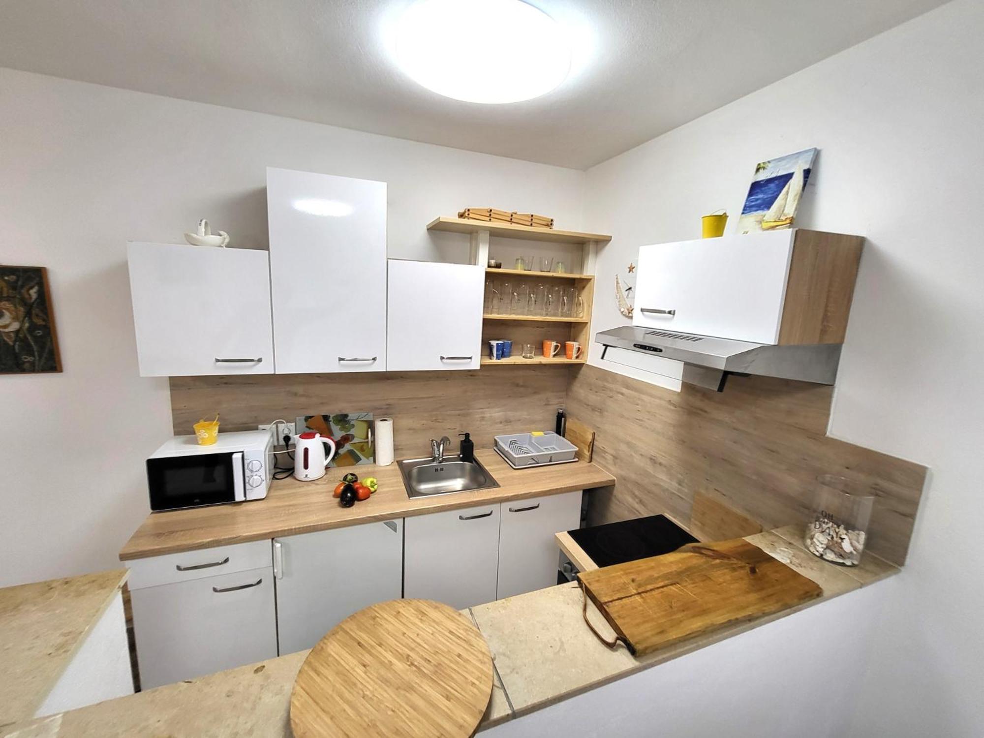 Apartments Pitve Jelsa  Eksteriør bilde